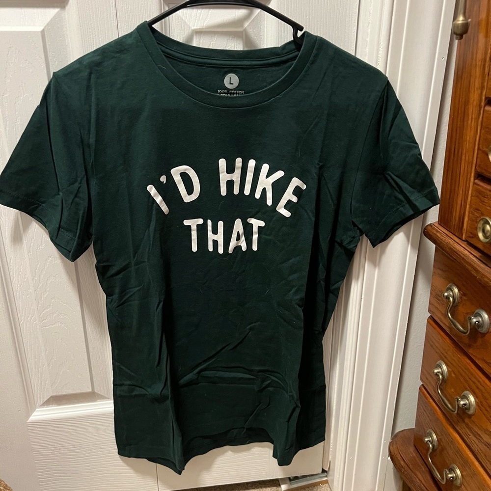 Graphic tee